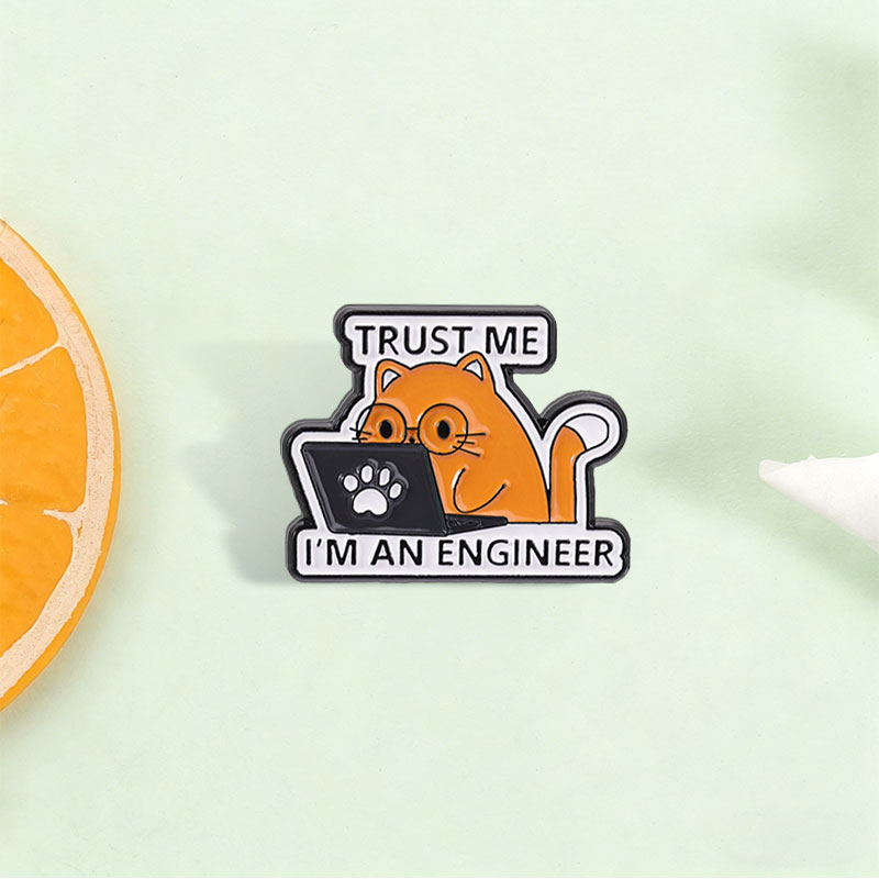 I'm An Engineer Quote Enamel P - Laptop Accessories Design 评论和价格